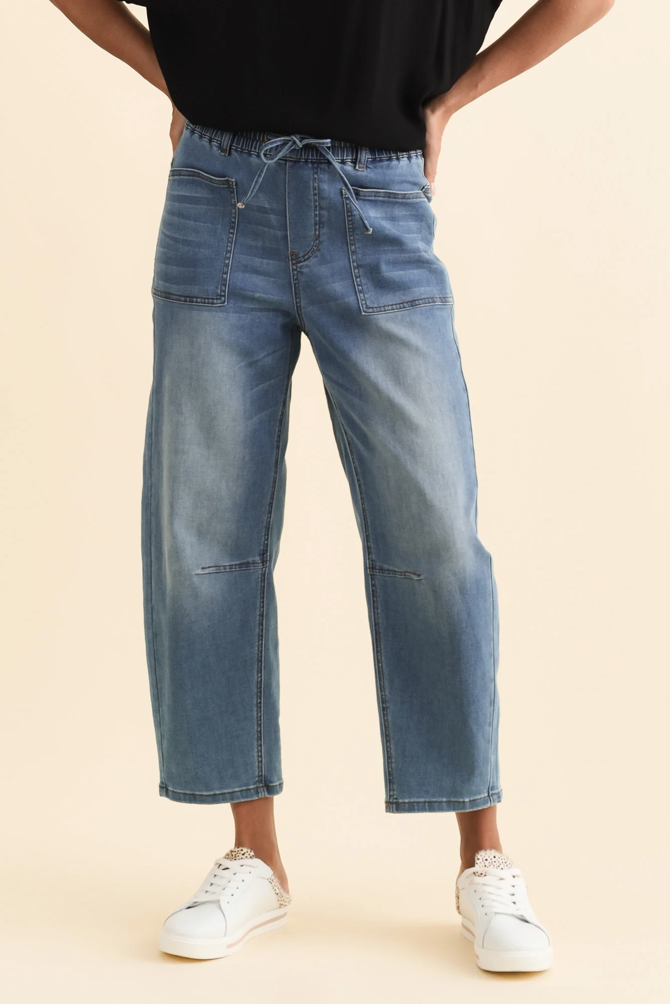 BB Barrel Blue Jeans - Image 3
