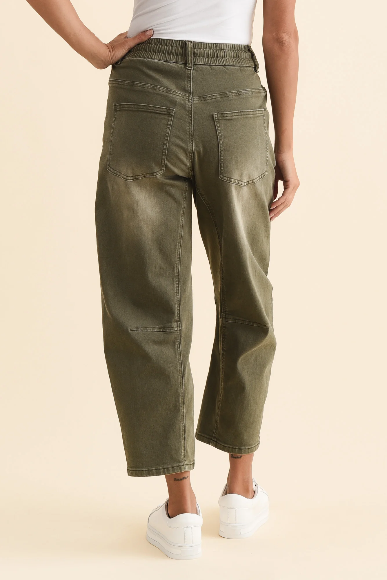 BB Barrel Khaki Jeans - Image 6