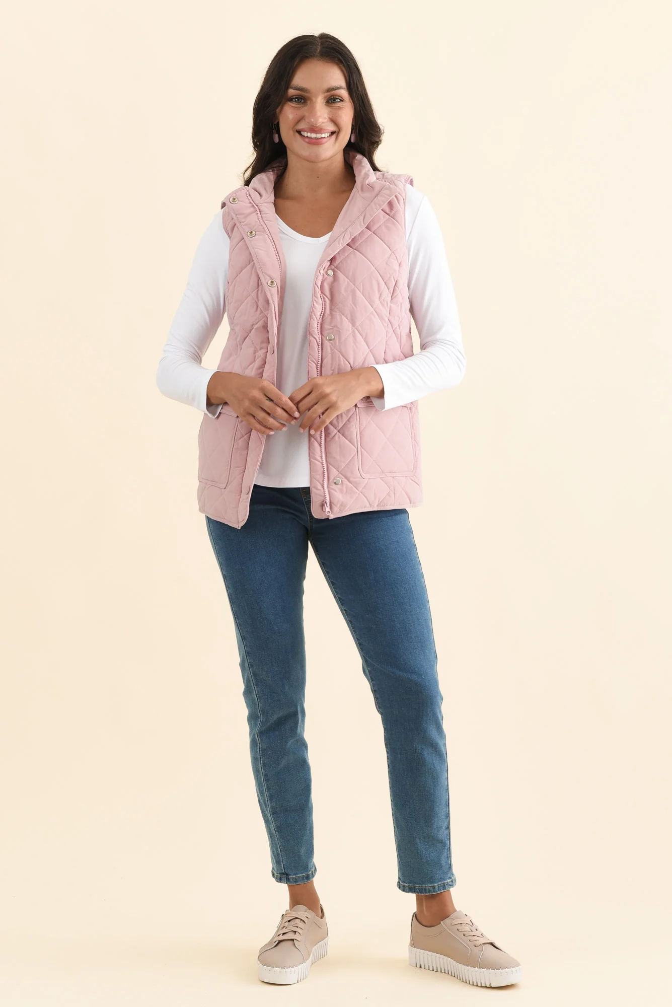 Max Pink Quilted Pocket Vest - Image 3