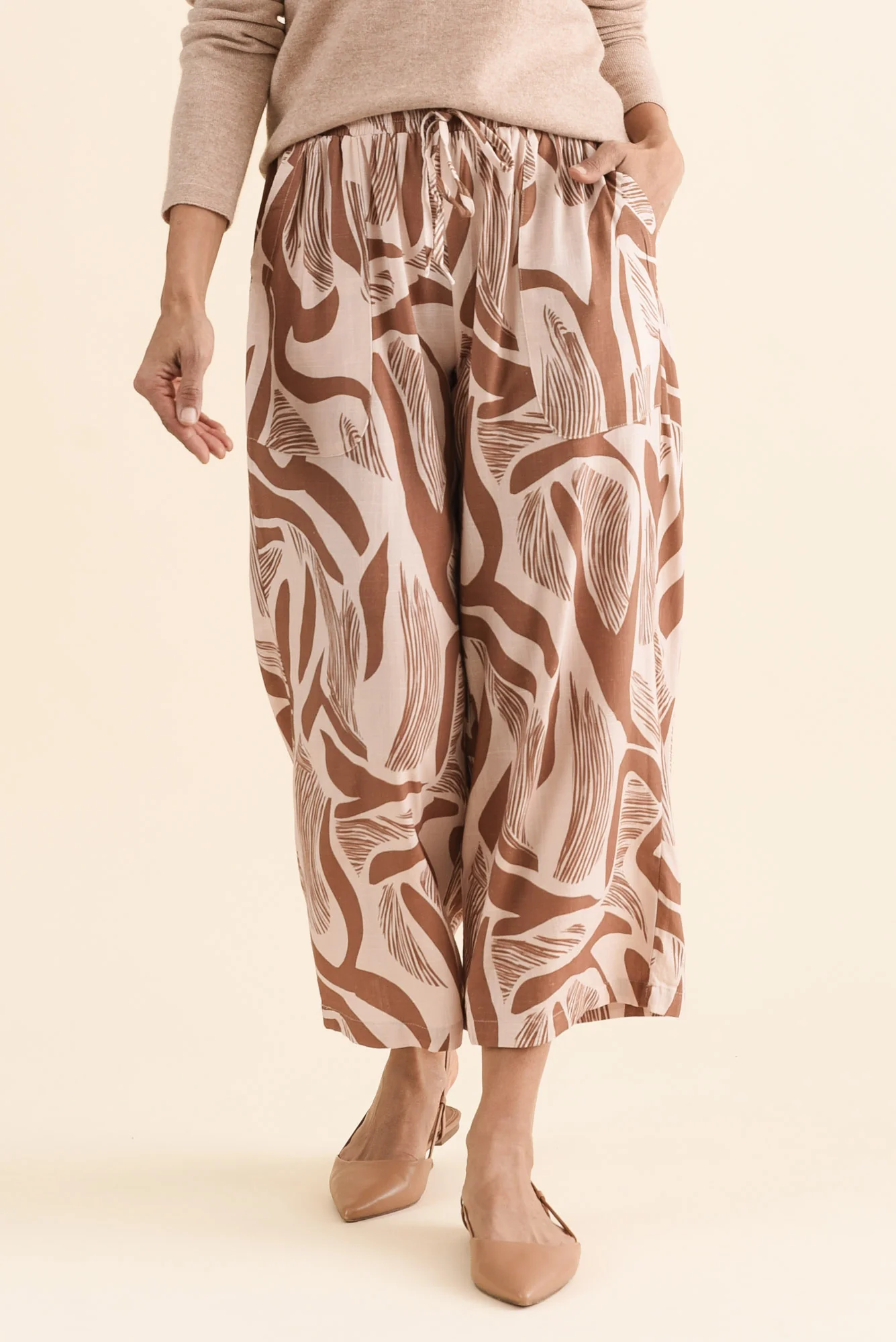 Minnelli Tan Abstract Linen Cotton Pants