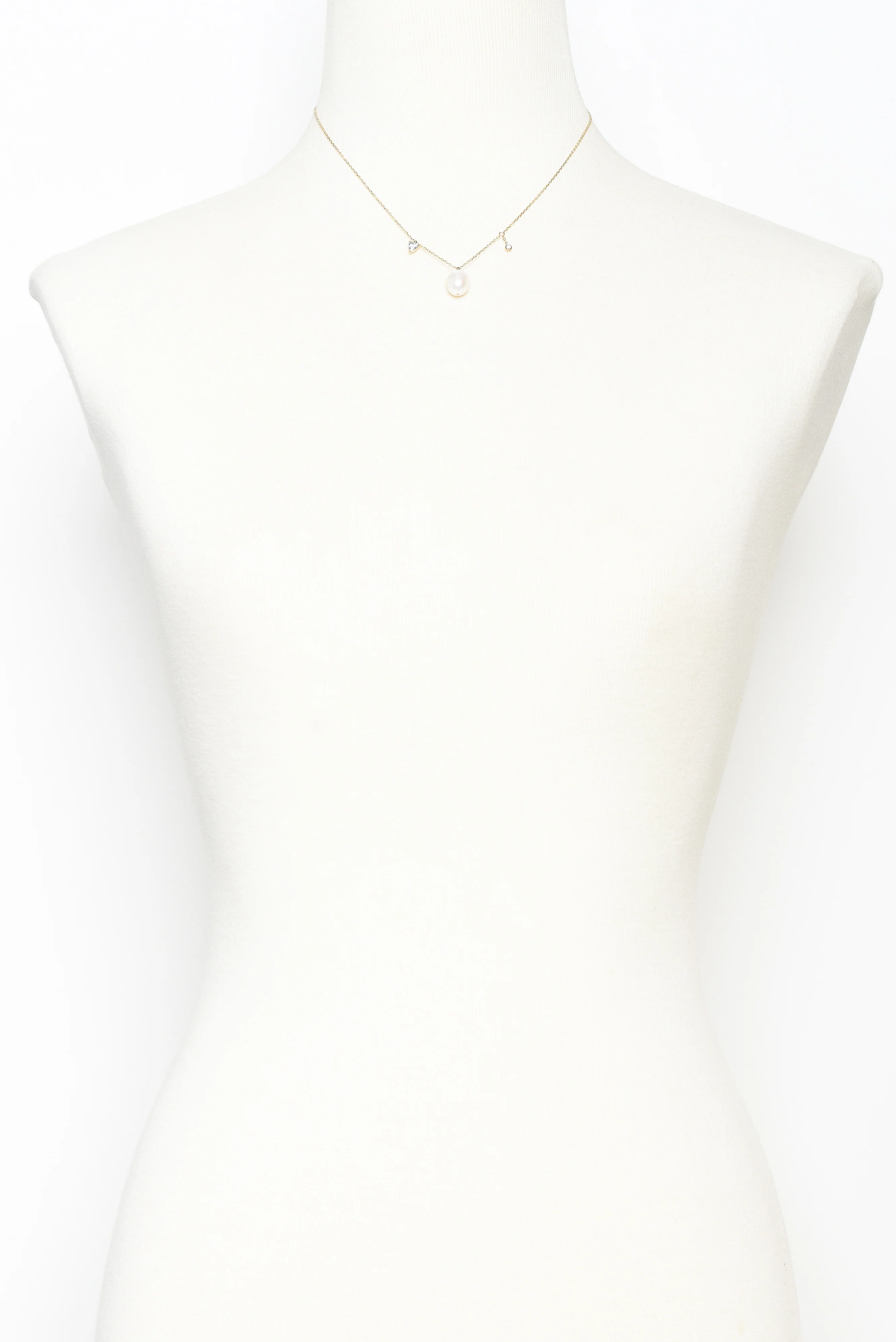 Pamela Gold Plated Pearl Necklace - Image 2