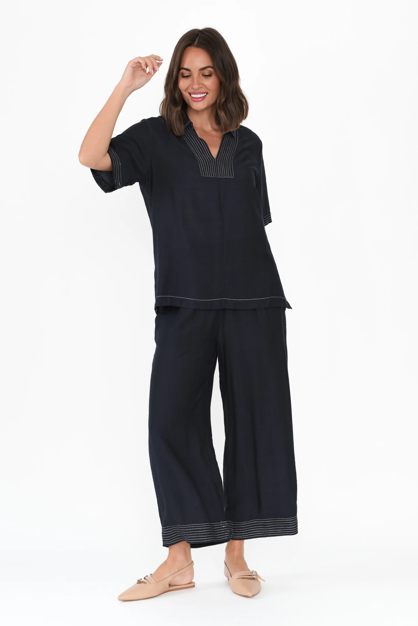 Rhianna Navy Contrast Collared Top - Image 6