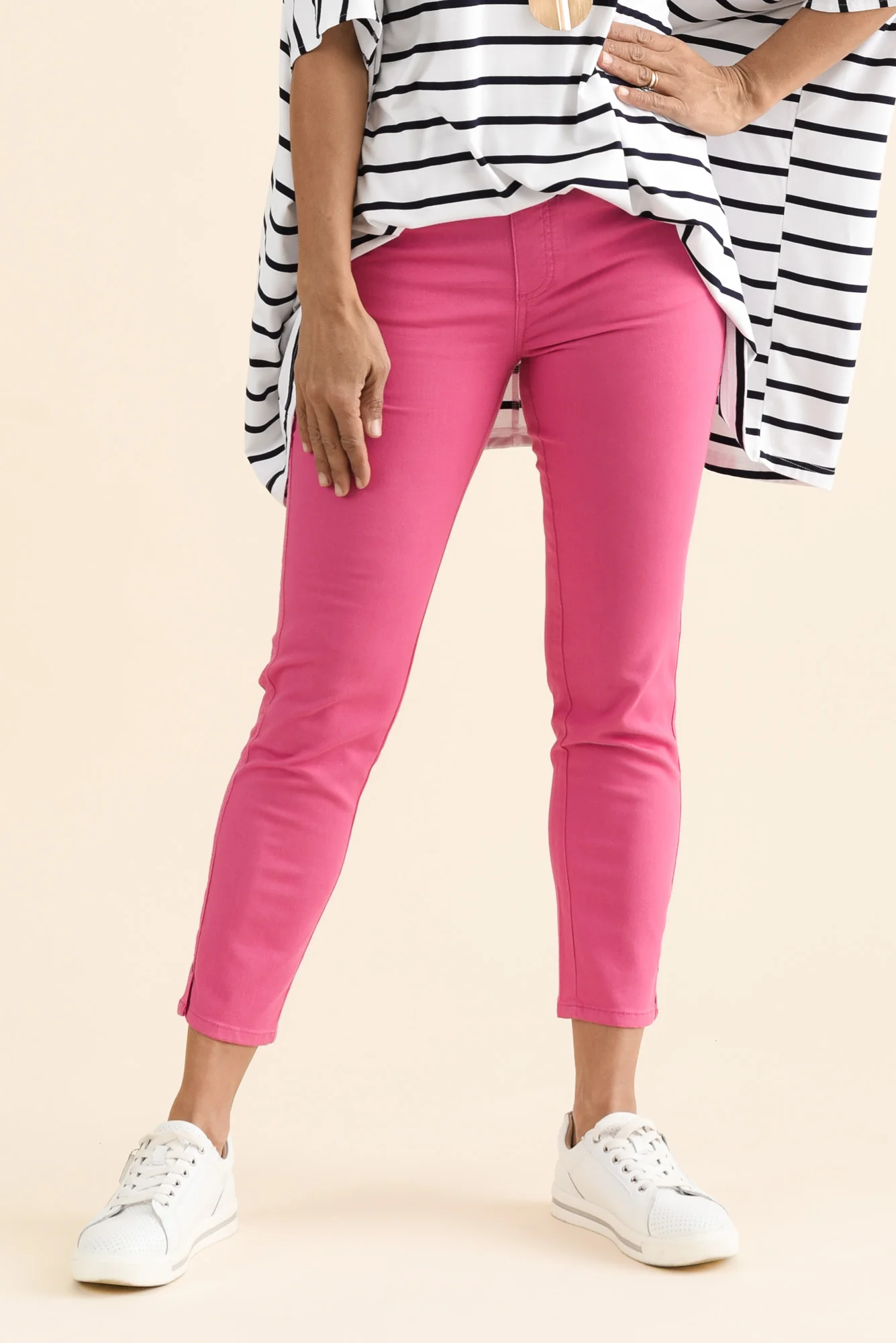 Winslet Hot Pink 7/8 Pants